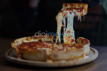 Chicago Pizza