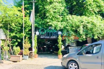 Misi Orkide Restoran Kafe