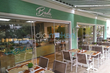 Bade Mutfak & Cafe