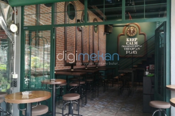 Green Fairy Pub